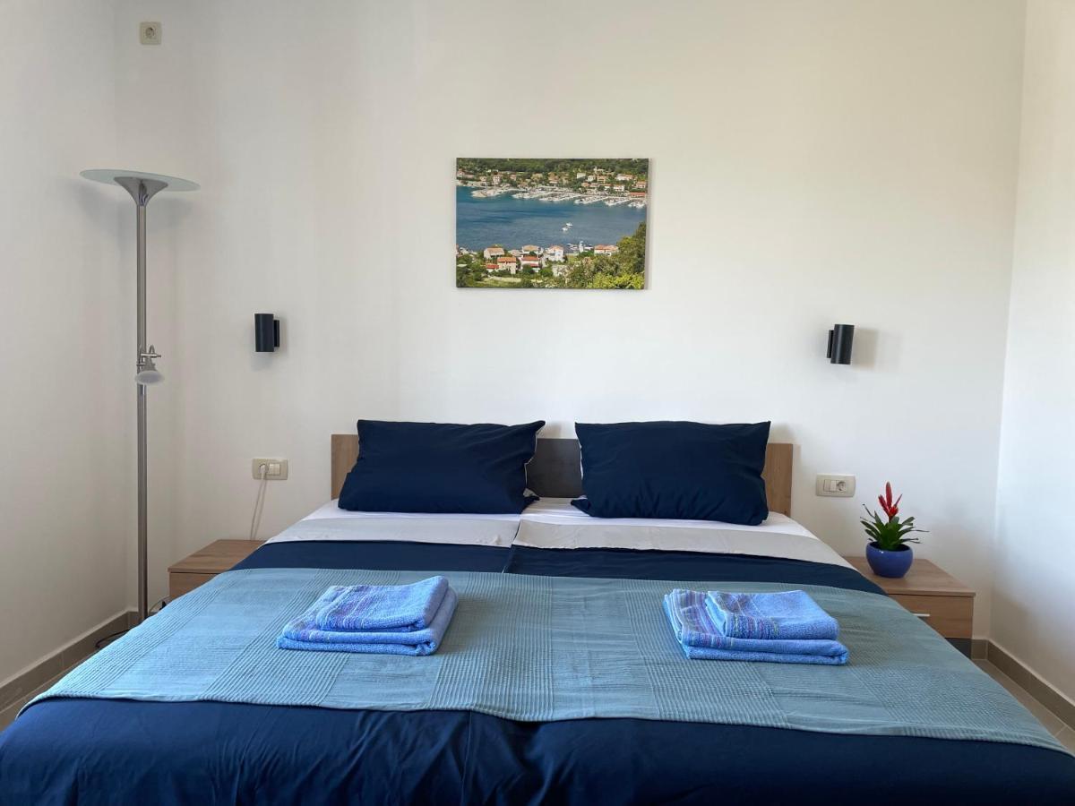 Superior Rooms Sea Side View Rab Town Exteriér fotografie